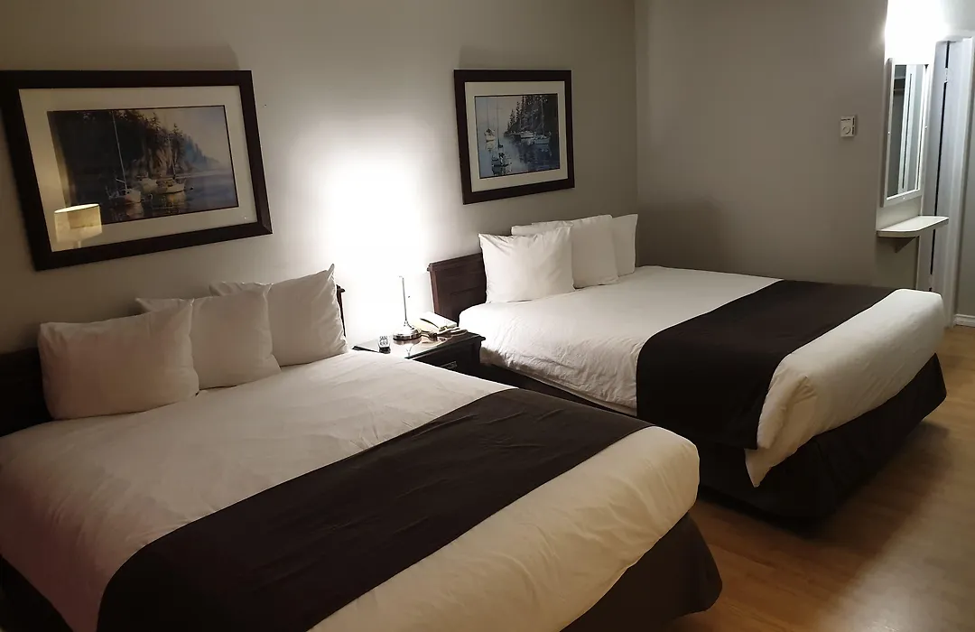Island View Lodge-1