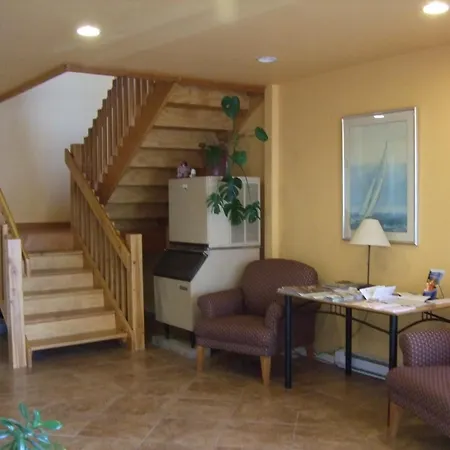 Island View Lodge-2